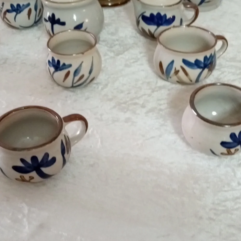 Vintage Japanese Blue Lotus Stoneware Coffee & Tea Set 12 Pc
